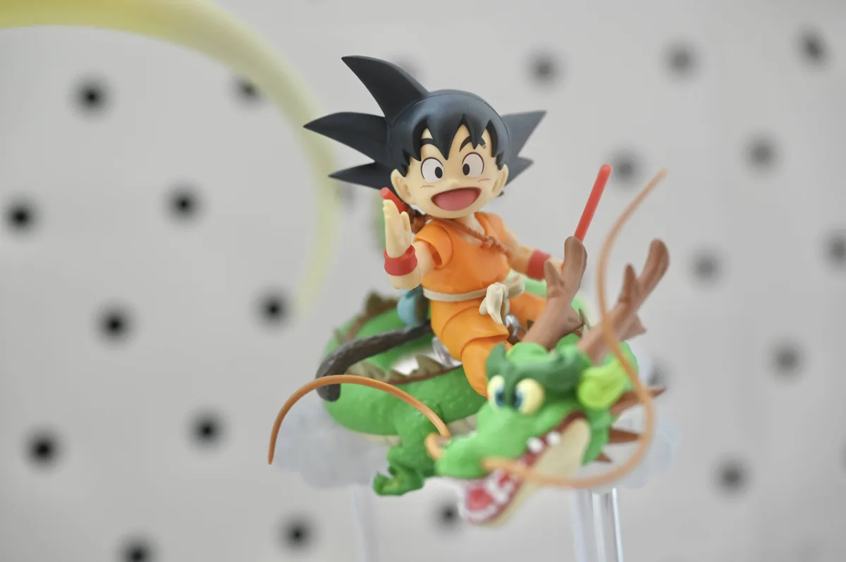 Macron, l'Arabie saoudite et Dragon Ball : tout un symbole du déclin français !