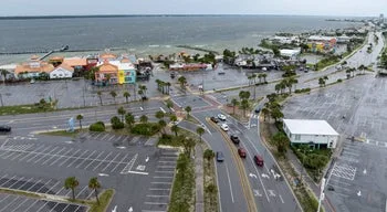 Florida, Alabama e Geórgia em estado de emergência devido ao furacão Isaías
