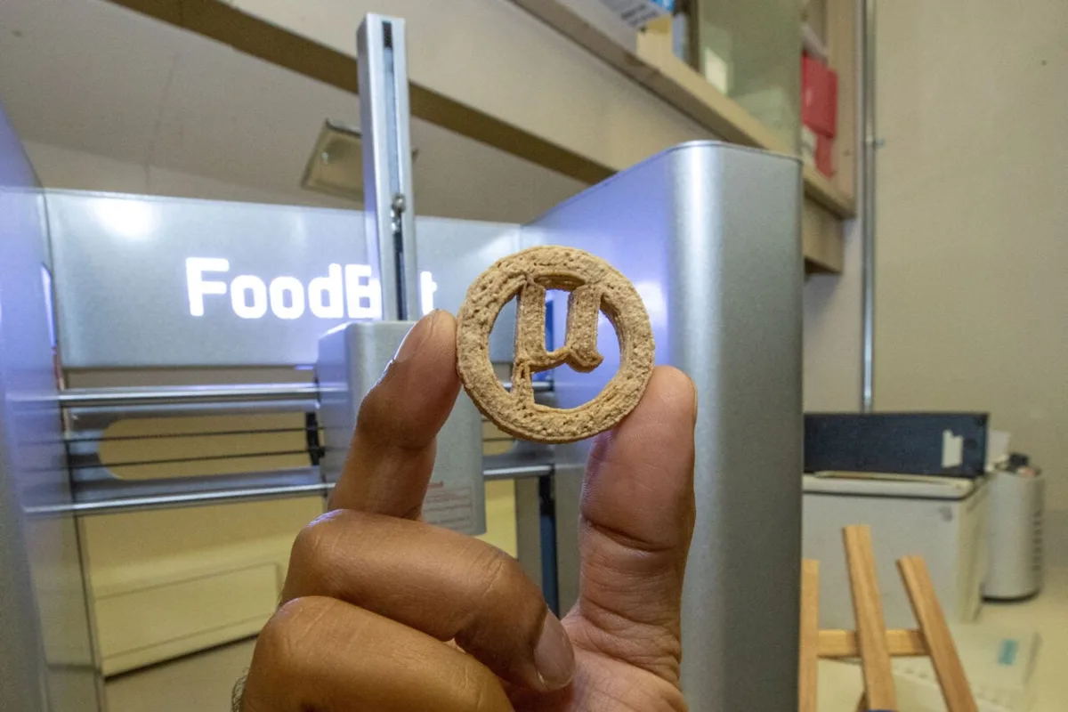 Scientists Develop Microbes That Make Vanilla Cookies Out of Plastic Bottles