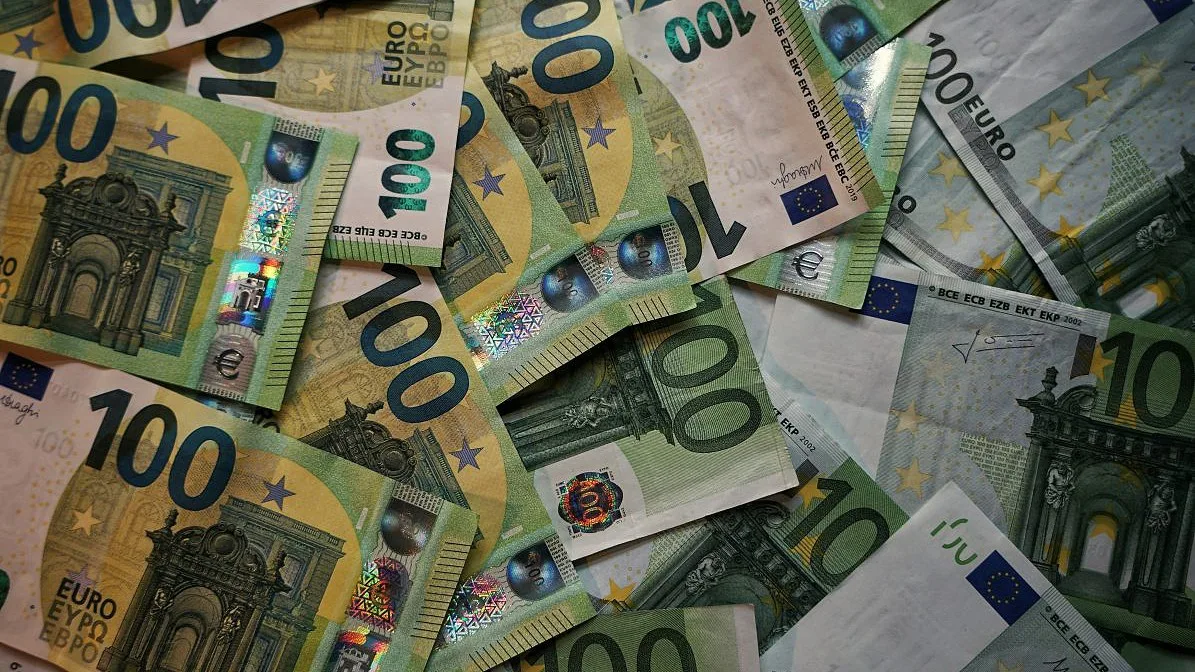 Dívida externa de Portugal em percentagem do PIB é a mais baixa em 25 anos