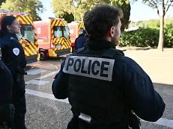Kein Zusammenhang mit Protesten: 14-Jähriger schießt auf Schulleiter und Lehrerin in Frankreich