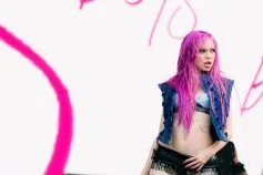 ADÉLA’s ‘PRIMA’ Debuts at No. 1 on 2 Billboard Album Charts