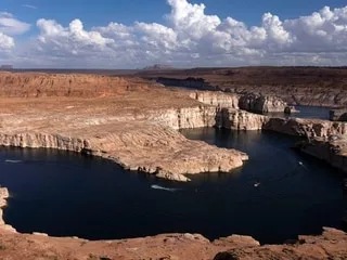 Aux États-Unis, le fleuve Colorado s’épuise, le Far West trinque