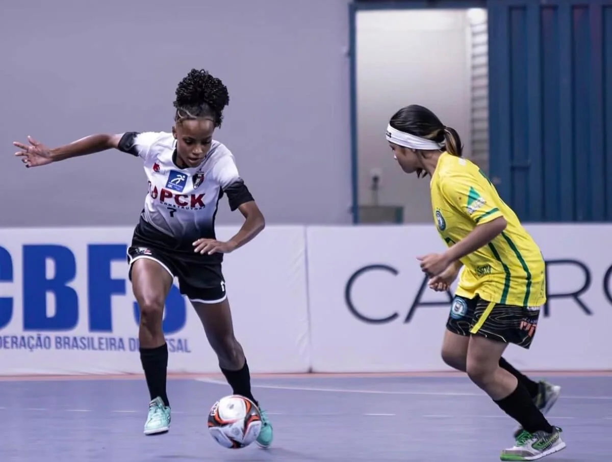 Praminas goleia Epitaciolândia na estreia da Taça Brasil de Futsal Sub-17