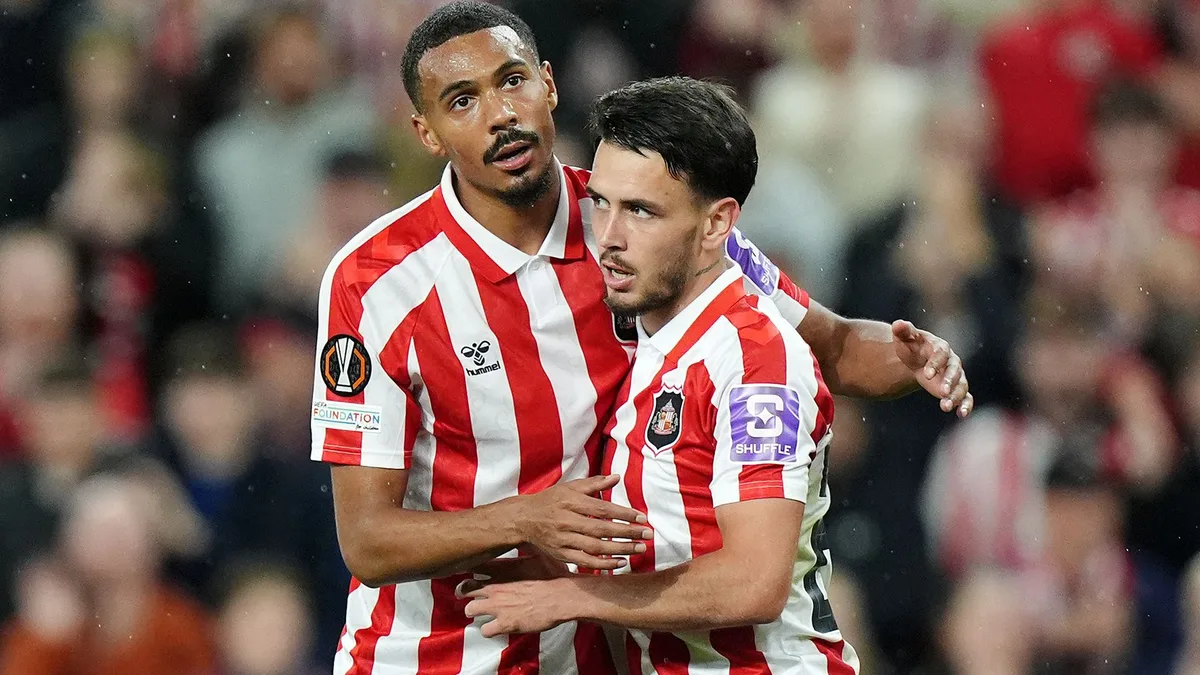 Sunderland begin European adventure with win over AZ Alkmaar