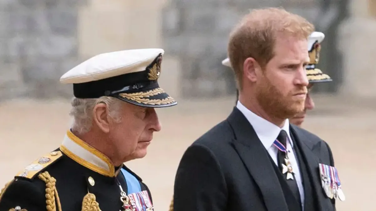 La invitación del rey Carlos III a Balmoral que el príncipe Harry calificó de "irrespetuosa"