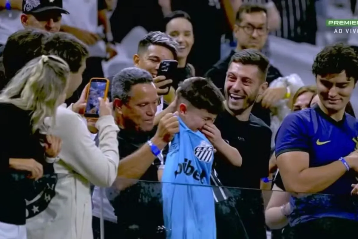 Corinthians repudia agressão contra criança que recebeu camisa de Neymar