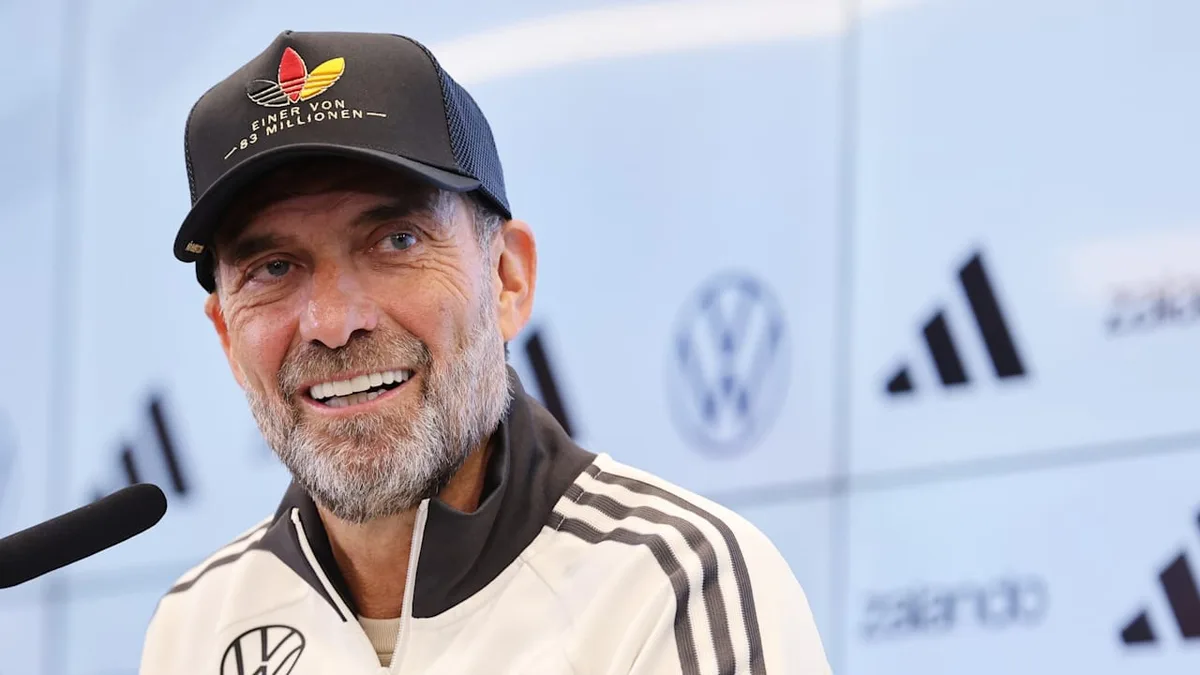 Der Politik-Vodcast - Vertraulich! - Klopp-Rede rührt BILD-Chefautor zu Tränen