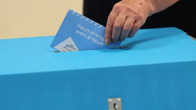 Comissão eleitoral israelita exclui todos os partidos árabes das eleições