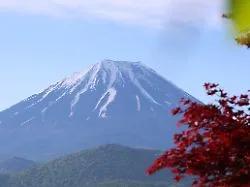 Wandert ohne ihn weiter: Vater lässt Siebenjährigen allein auf dem Fuji zurück