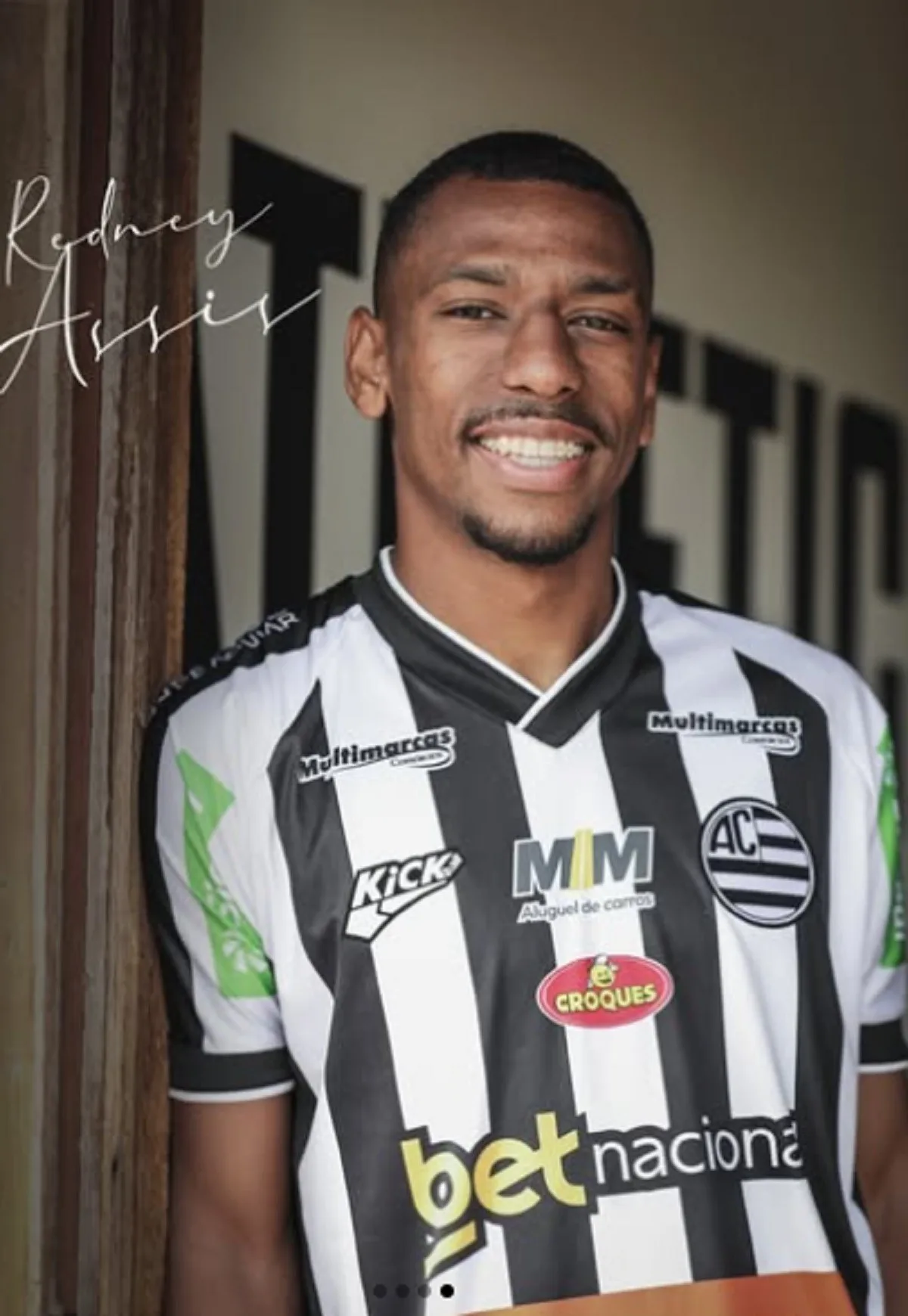 Athletic contrata meia Redney Assis para sequência da Série B do Brasileiro
