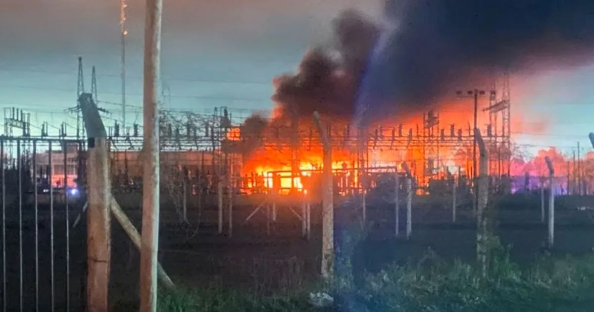 Apagón masivo en La Plata: se incendió una estación transformadora de energía y hay evacuados