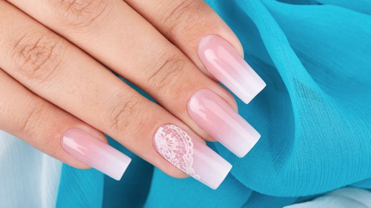 Lace Nails: Anleitung für die edle Spitzenmaniküre