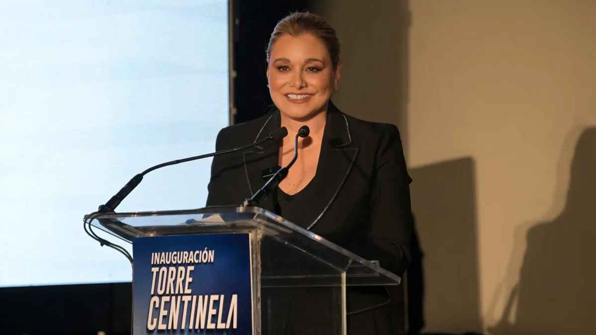 Maru Campos inaugura Torre Centinela en Chihuahua junto a autoridades de EEUU