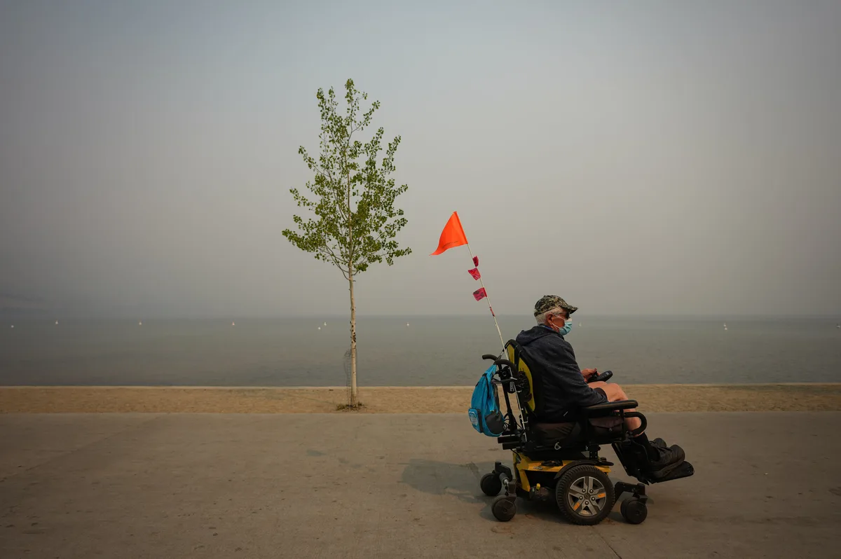 Wildfire smoke persists across B.C. interior as residents return