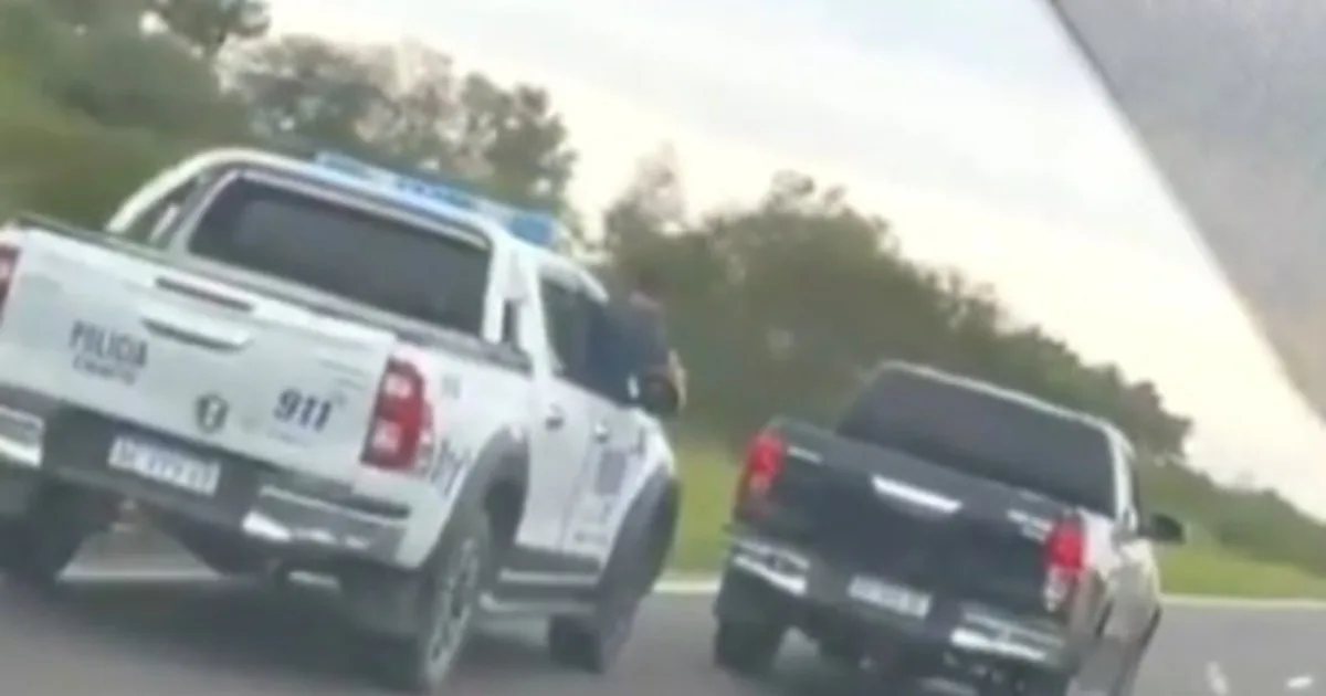 Persecución y tiroteo en la Ruta 11 entre policías y una banda que se dedicaba a robar camionetas en Buenos Aires para venderlas en Formosa