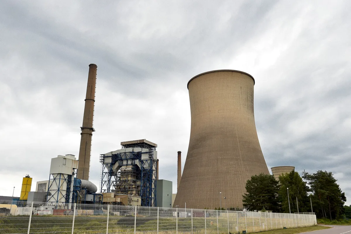 Même dans l’électrique, y a des fossiles