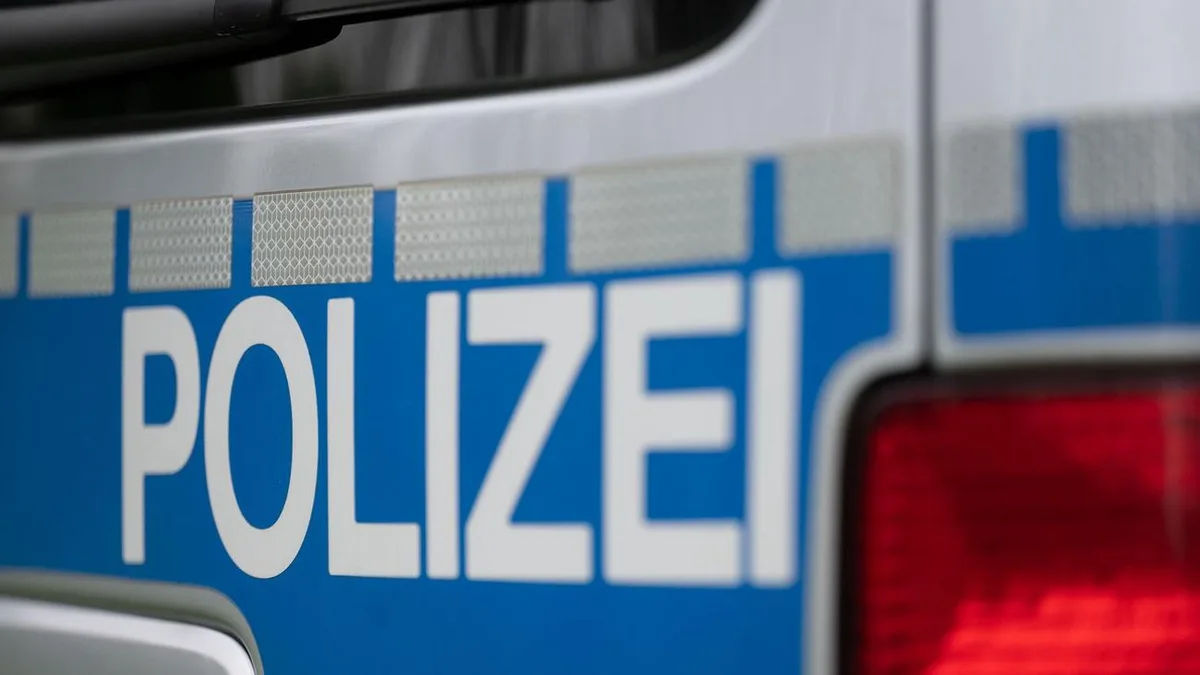Zwei Einsätze auf dem Fest: 18-Jähriger schießt mit Schreckschusswaffe auf Burgfest