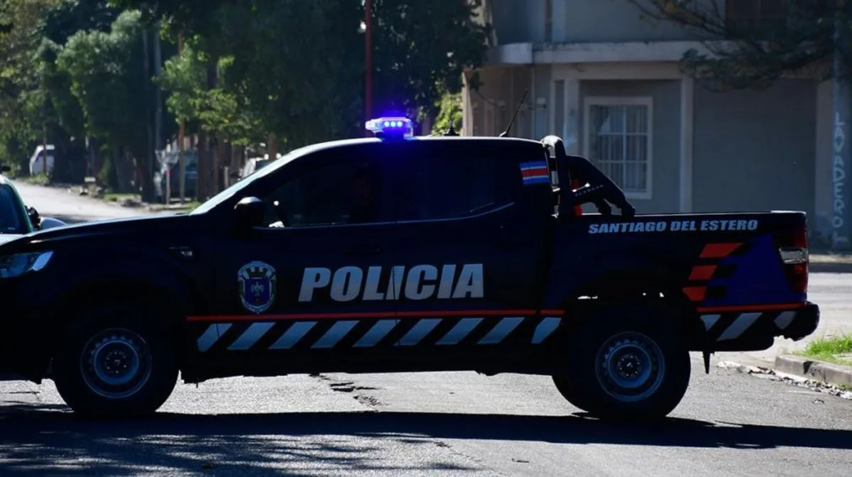 Santiago del Estero: encontraron a una mujer ahorcada en el baño de su casa y detuvieron a su novio