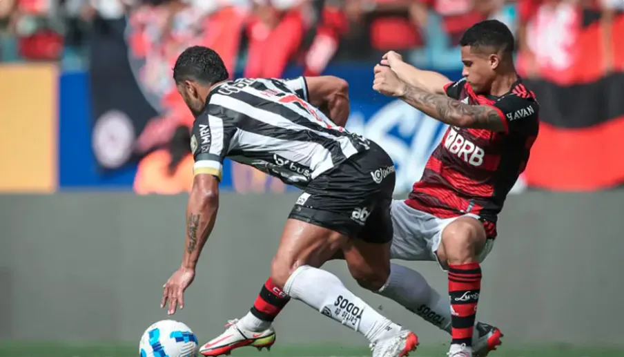 Supercopa: Atlético-MG e Flamengo se enfrentam com campanhas iguais na temporada