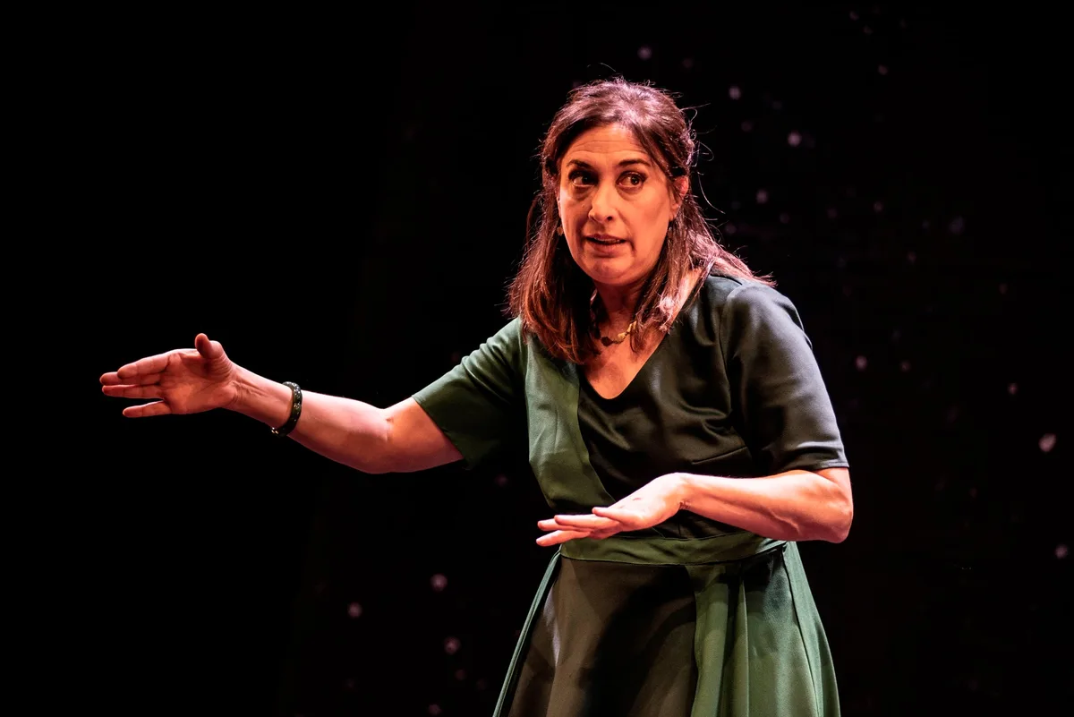 Amaru: una comedia muy graciosa y original sobre una familia de clase media ilustrada
