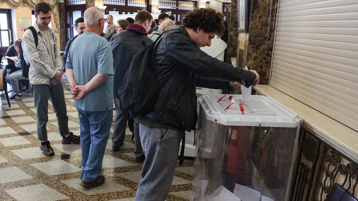 Russians vote in election set to cement Kremlin's power