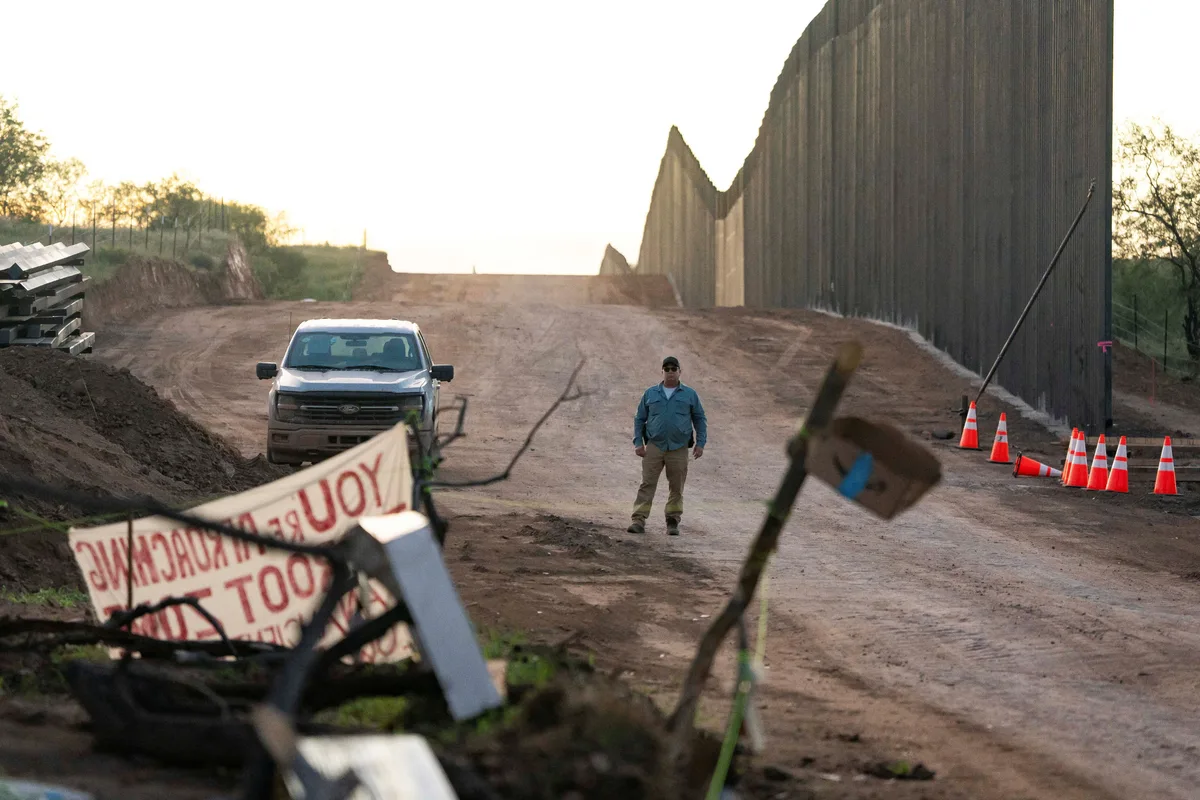 Una jueza federal anula la prohibición de visados de Estados Unidos a ciudadanos de 75 países