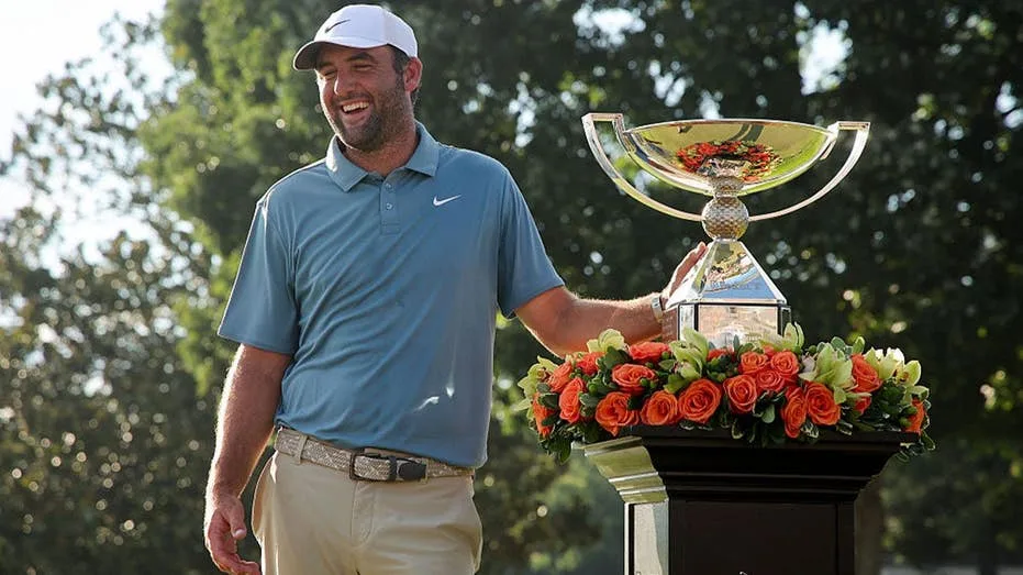 Scottie Scheffler celebrates FedEx Cup title with a rare beer, offers warm praise for Brandel Chamblee