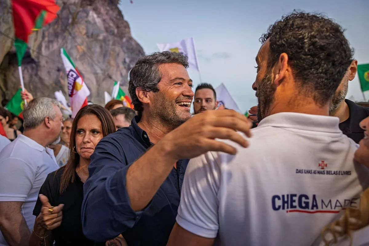 Ventura acusa Governo e PS de hipocrisia por se oporem às propostas do Chega para descida do IVA