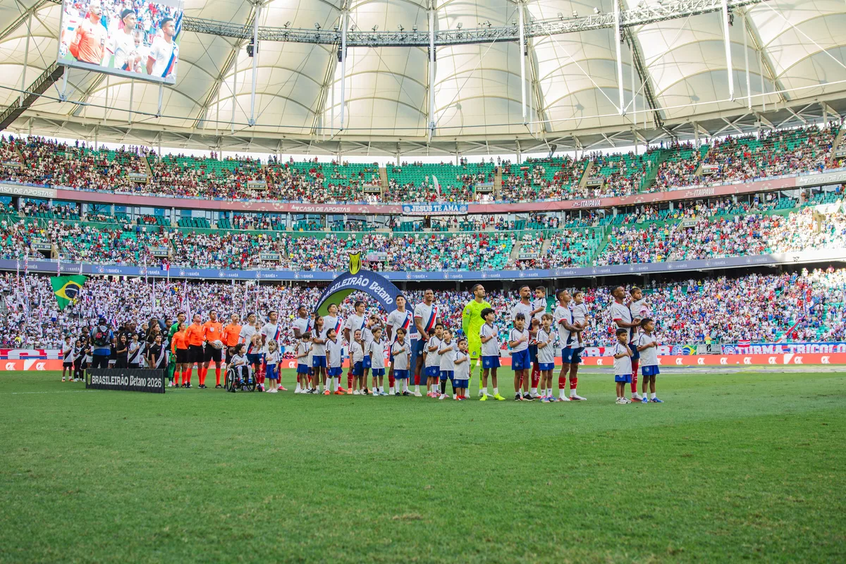 Bahia detona gramado da Fonte Nova após críticas: “Sem condições”