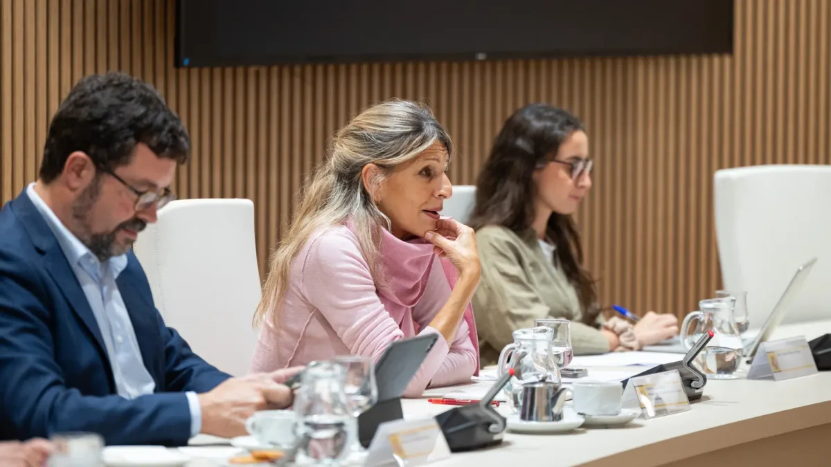 Yolanda Díaz mete prisa a sus expertos para subir el salario mínimo al menos lo mismo que la inflación