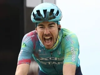 Cyclisme. En fin de contrat chez XDS Astana, Clément Champoussin s’engage avec Netcompany Ineos
