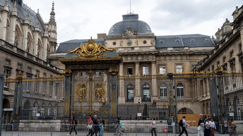 Faux alibi, 22 Long Rifle... Au procès en appel de l'assassinat d'Housni N., les enquêteurs détaillent le "faisceau d'indices" qui vise les accusés