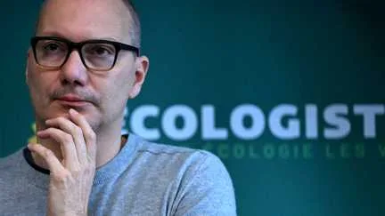 Présidentielle 2027 : se rallier à Jean-Luc Mélenchon ou Raphaël Glucksmann, "c'est acter les gauches irréconciliables", souligne l'écologiste David Cormand