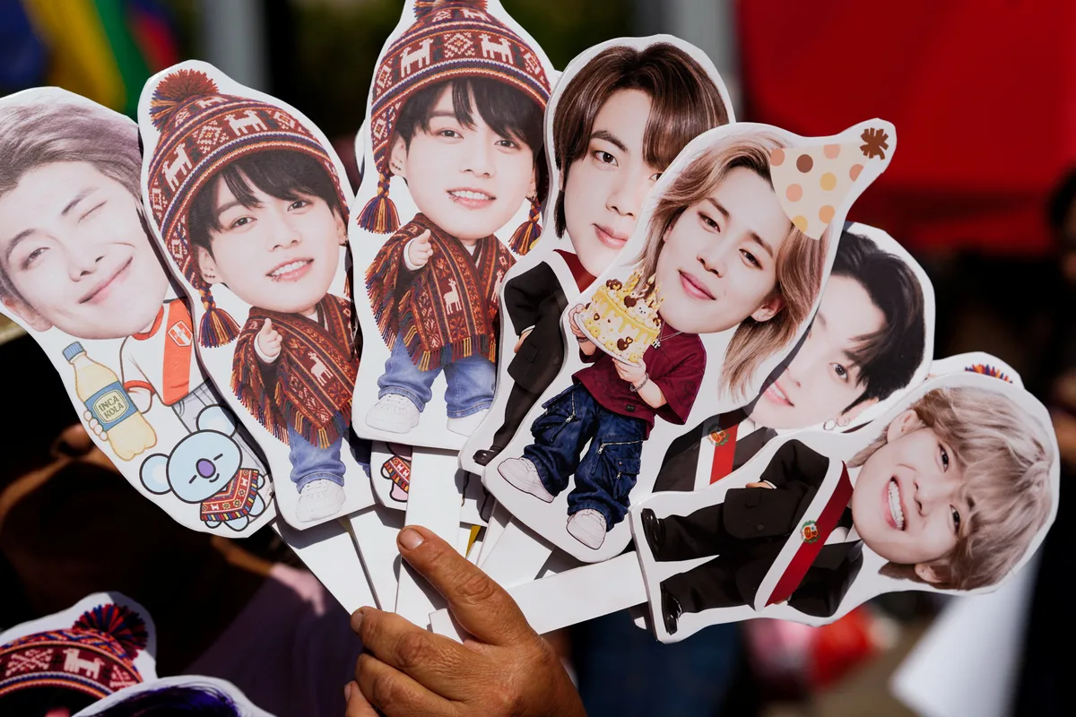 BTS también fue un ‘boom’ para la SUNAT: la millonaria cifra que sus tres conciertos dejaron en bebidas, alimentos y merch