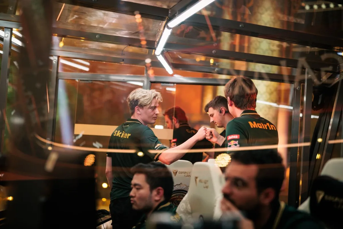 Nigma Galaxy выбила Team Falcons в нижнюю сетку The International 2026