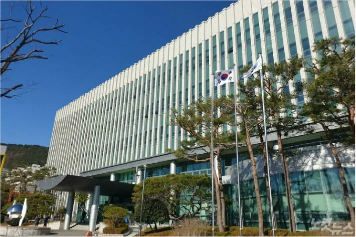 6년간 간호사 명의로 상습 투약…전문의 징역 2년 구형