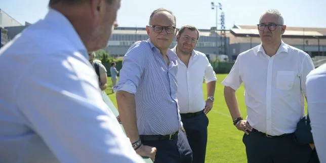 Edouard Philippe et la stratégie des ralliements, première étape de sa campagne pour contrer le RN à la présidentielle 2027