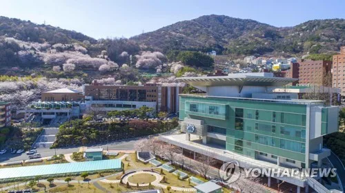 경남대서 8개 지역대학 총장단 회의…AI시대 대학 혁신 논의