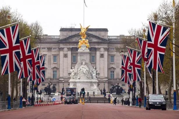 Buckingham Palace hiring live-in staff with no experience needed