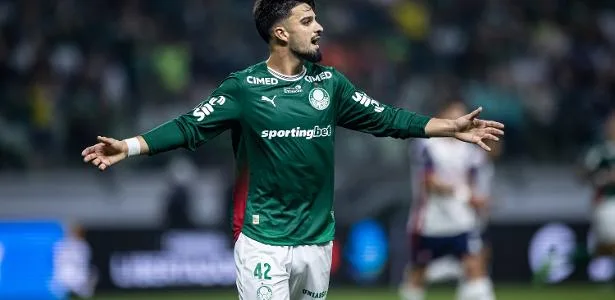 Flaco vê 'bom jogo' do Palmeiras e elogia Cerro Porteño: 'Tem muita garra'