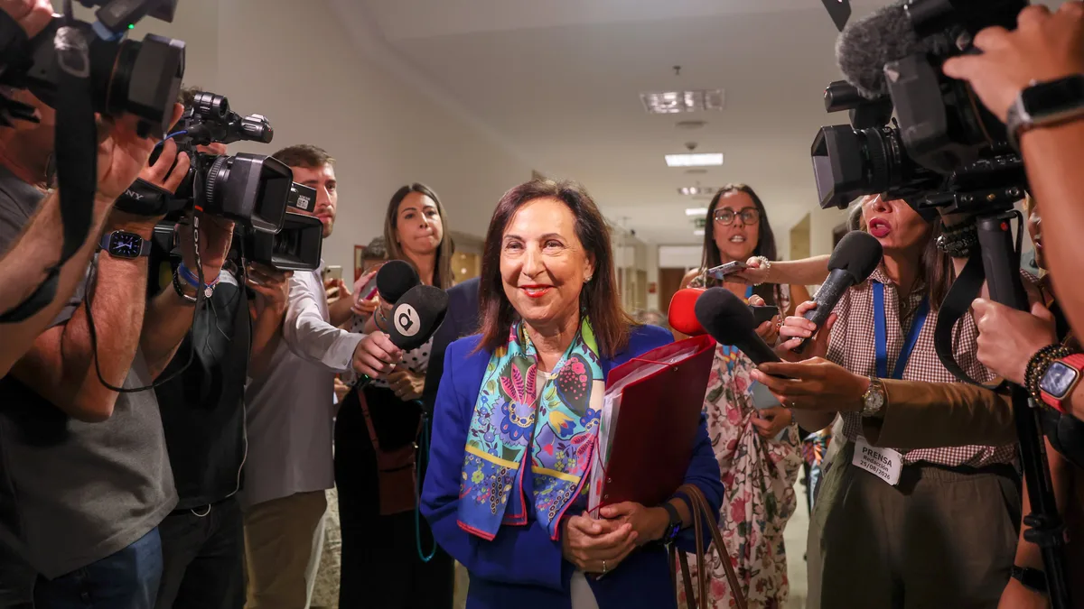 El Gobierno limita a Margarita Robles las explicaciones sobre la gestión del CNI en la crisis de Ceuta