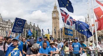 Parlamento britânico vai debater petição popular para regresso à União Europeia