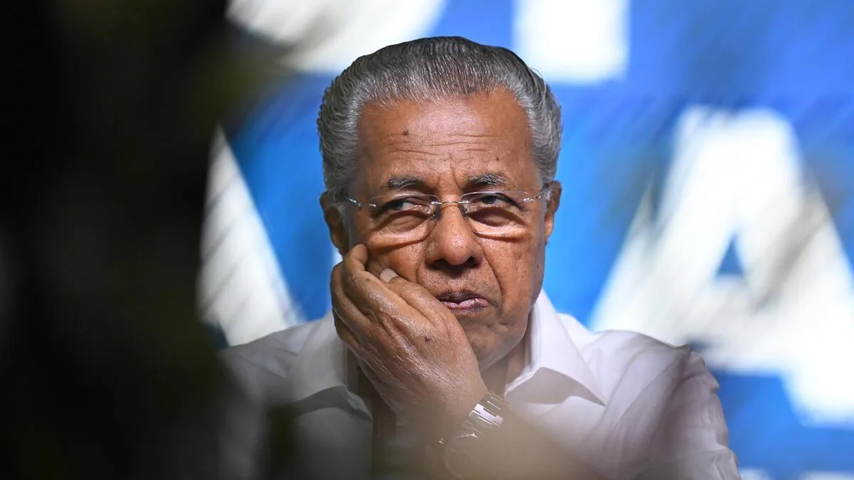 CMRL payoff case: ED pastes summons outside ex-CM Pinarayi Vijayan's house, asks him to appear for questioning on Oct 23