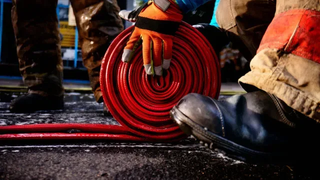 Fogos no Norte do país reforçados com meios aéreos