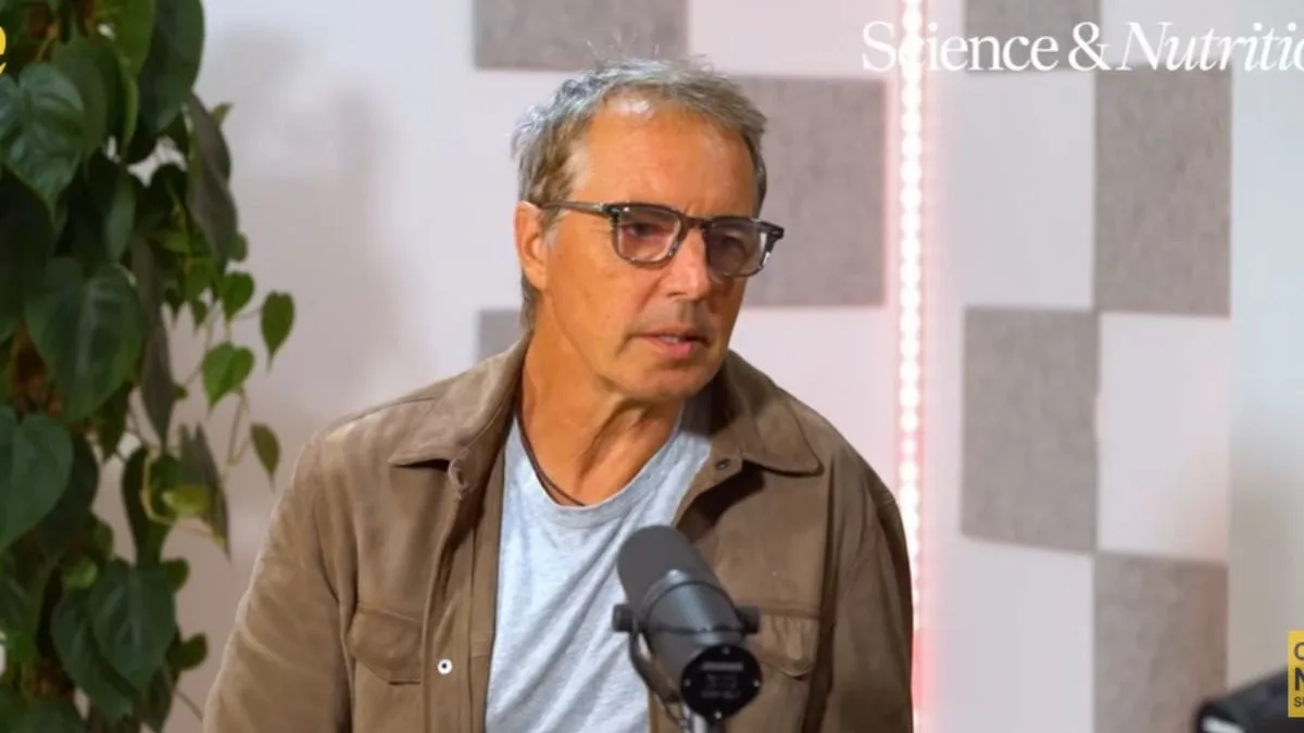 Dan Buettner, experto en longevidad: “La gente que vive más años no hace ejercicio, vive en hogares en los que tiene que caminar todo el día”