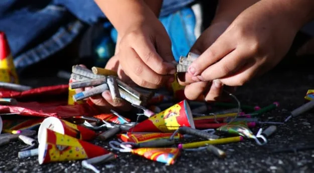 Pérdida de extremidades y daños oculares: principales daños por las quemaduras de pirotecnia que aumentan en niños durante Fiestas Patrias