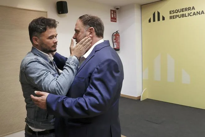 Rufián y Junqueras convierten el pulso por la lista electoral de ERC en un 'win-win': ¿qué gana cada uno?
