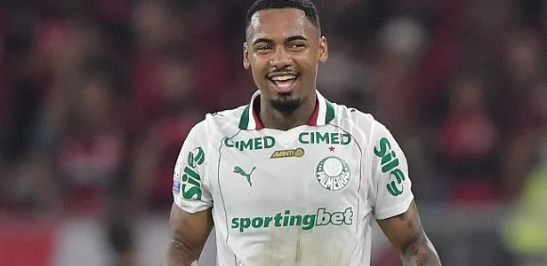 'Espelho' dos titulares: como Allan pode se encaixar no Manchester City