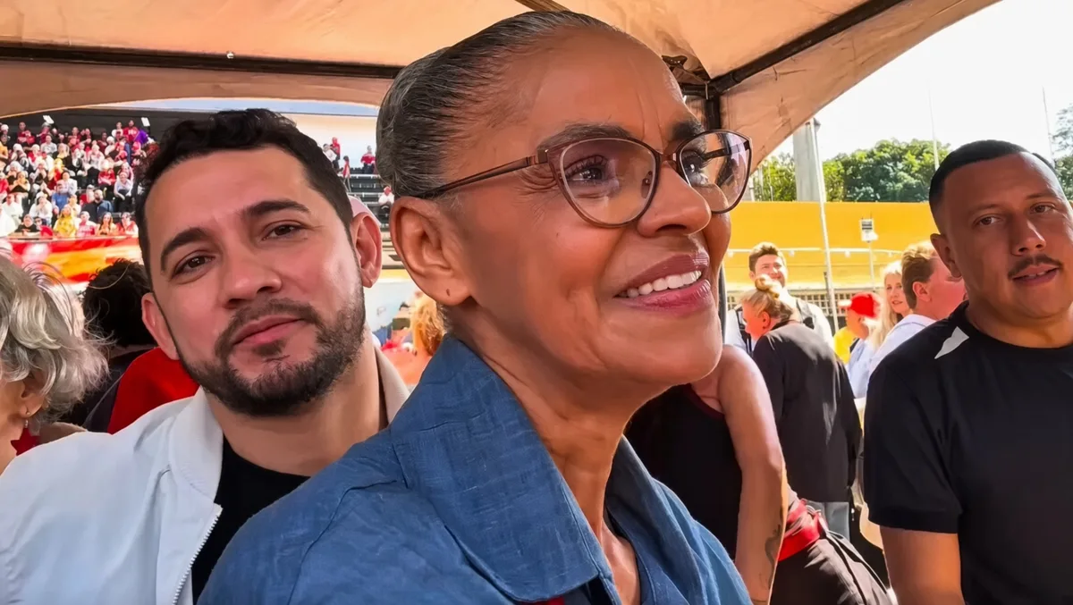 Tarcísio se solidariza com Marina após hostilidade em campanha